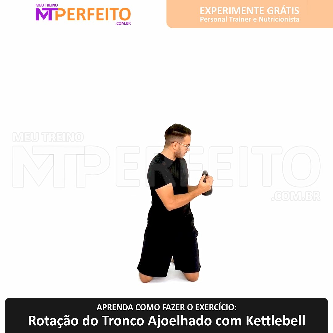 Rotação do Tronco Ajoelhado com Kettlebell