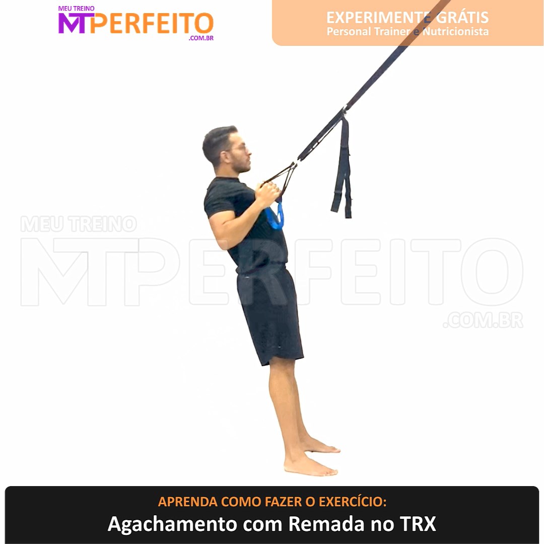 Agachamento com Remada no TRX