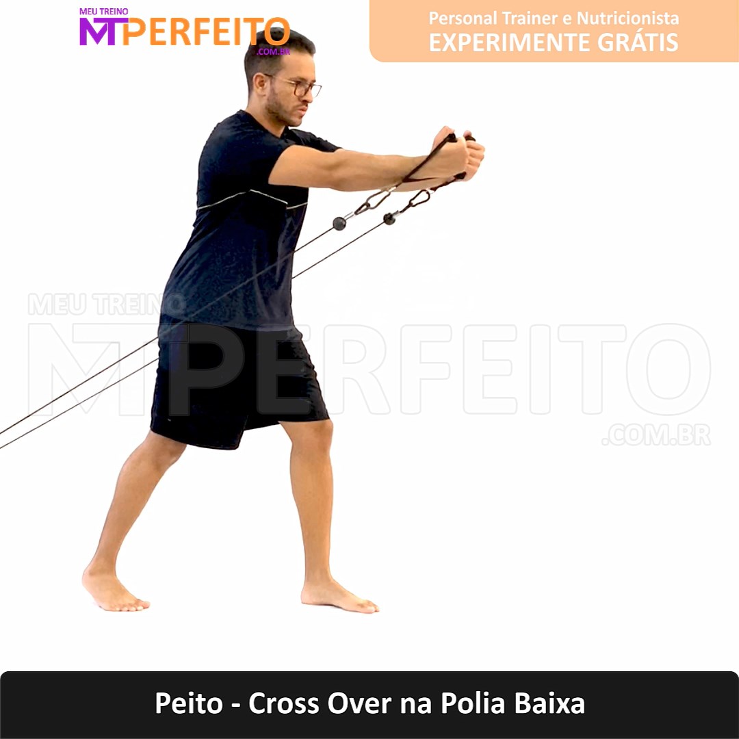 Peito – Cross Over na Polia Baixa