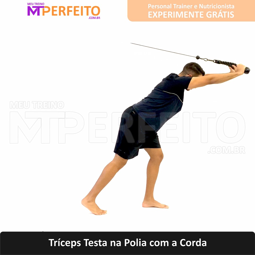 Tríceps Testa na Polia com a Corda